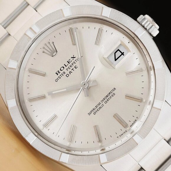 ROLEX OYSTER PERPETUAL DATE SILVER DIAL 34MM WATCH - Picture 1 of 8